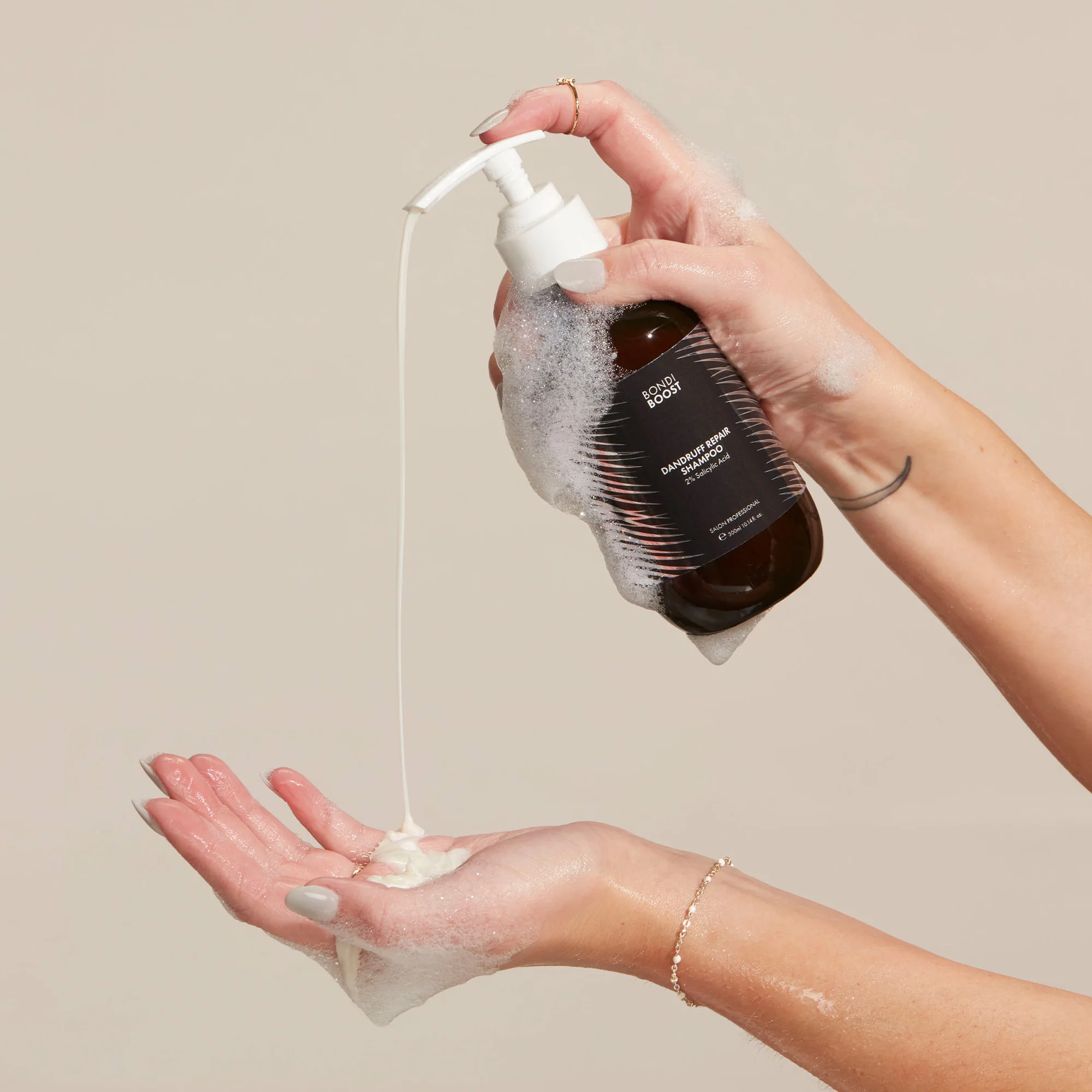 DANDRUFF SHAMPOO - Image 3